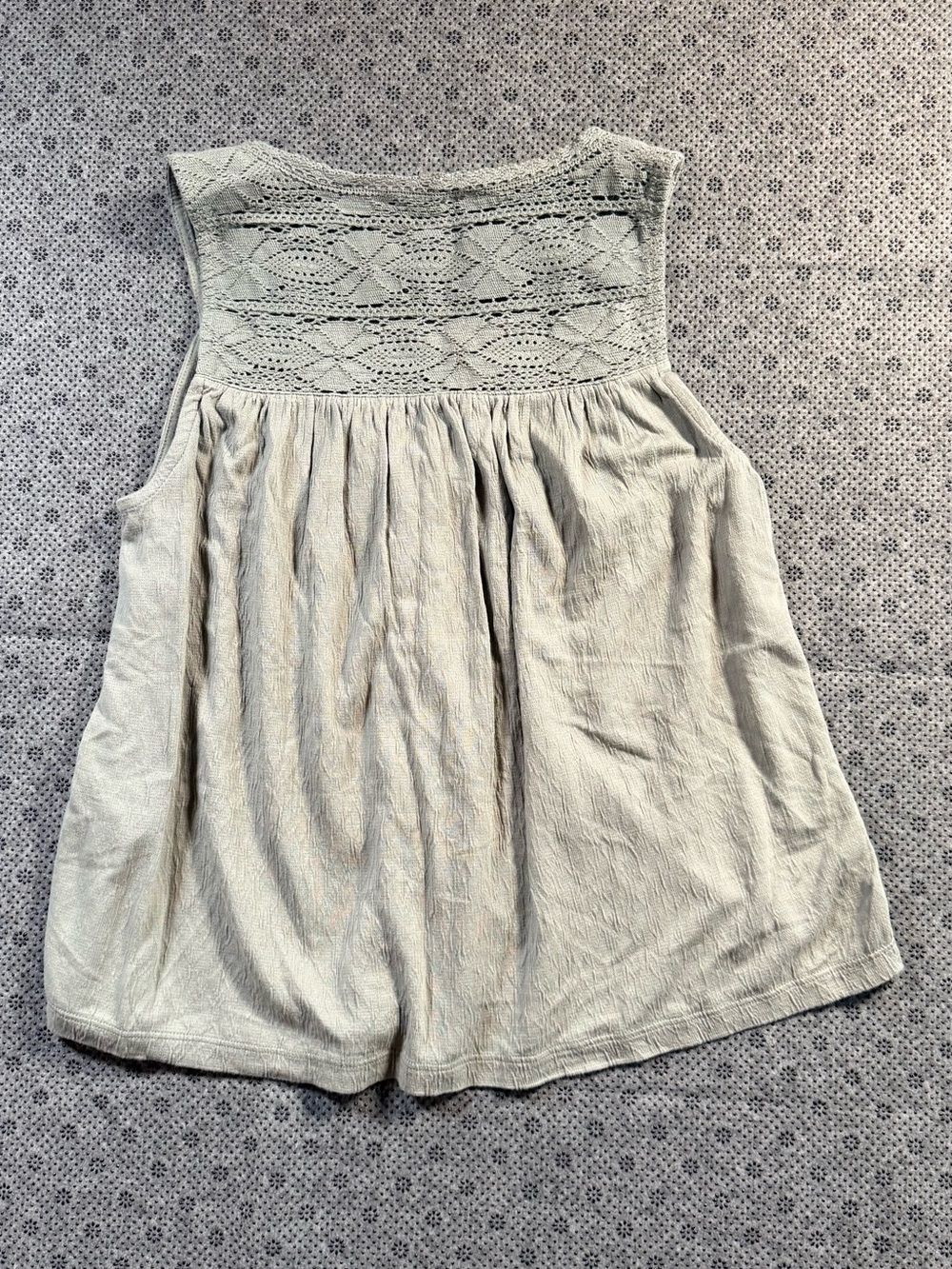 Lucky Brand Gray/green Crochet Sleeveless Top - Picture 7 of 12